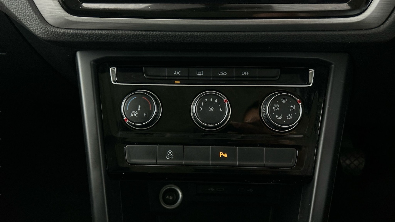 Used Volkswagen Touran 2021 for sale - 76946634: Photo 21