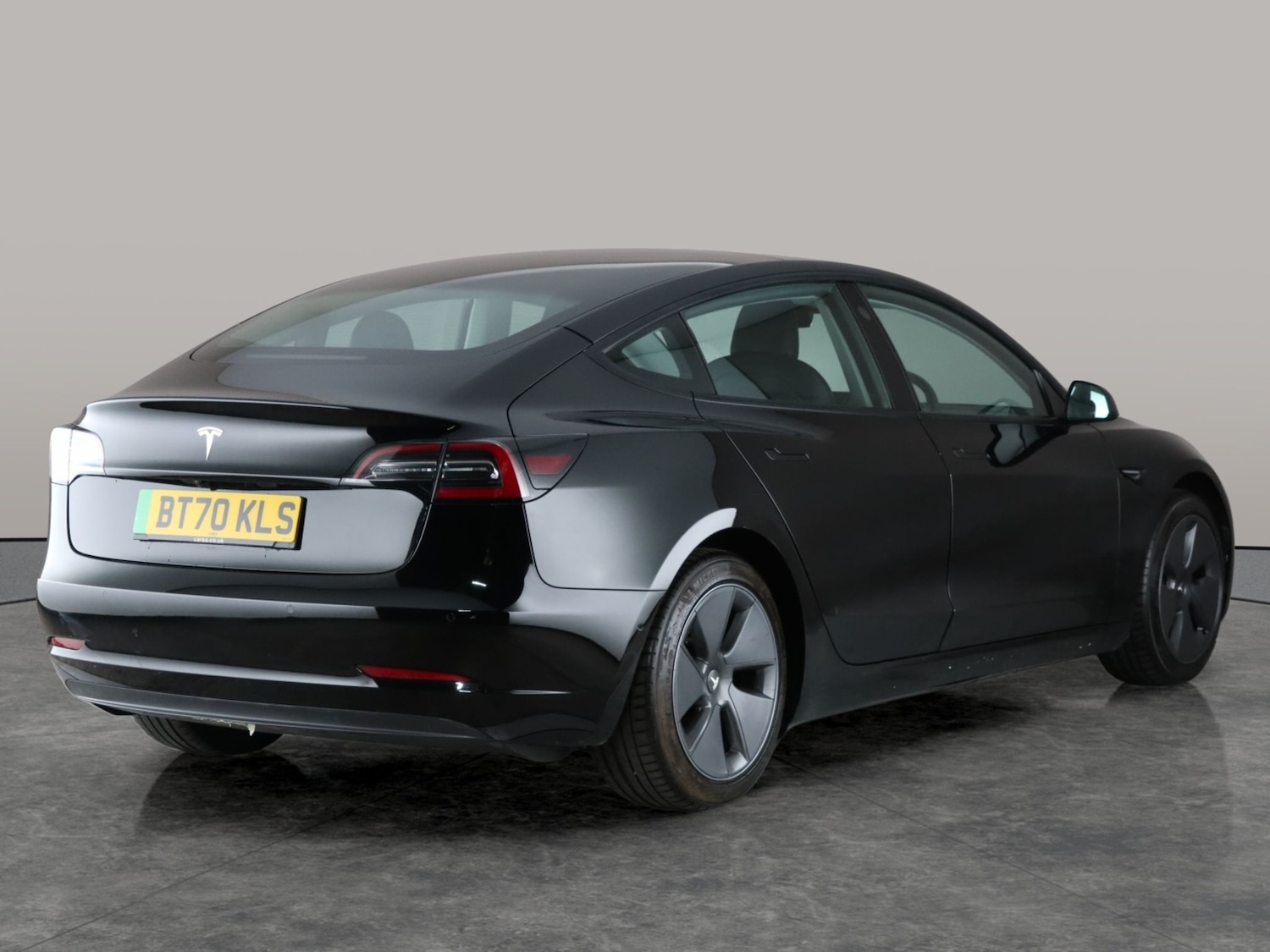 Used Tesla Model 3 2020 for sale - 76420794: Photo 16