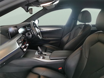 Used BMW 5 Series 2018 for sale - 79617261: Photo