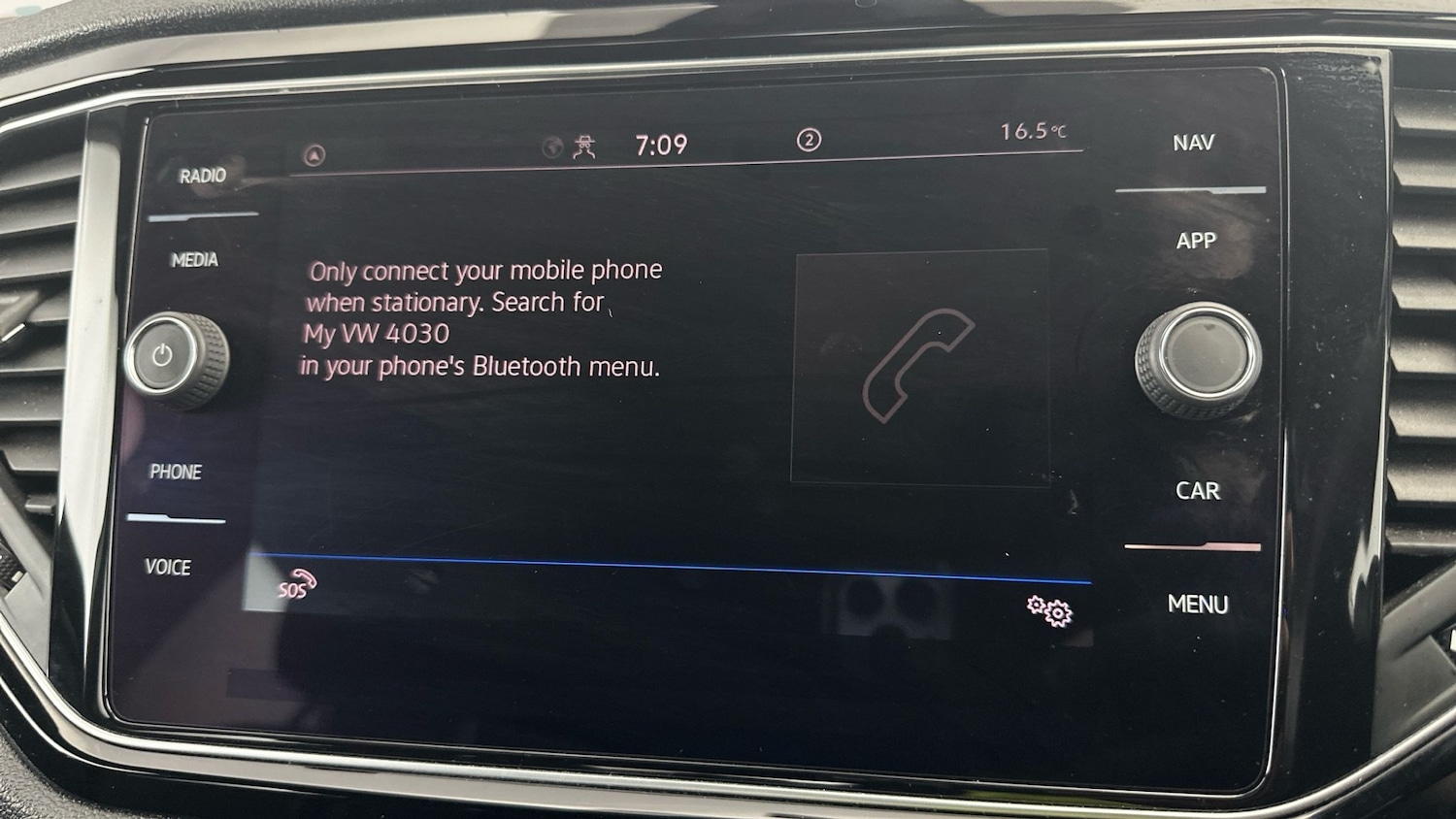 Used Volkswagen T-Roc 2021 for sale - 77151837: Photo 21