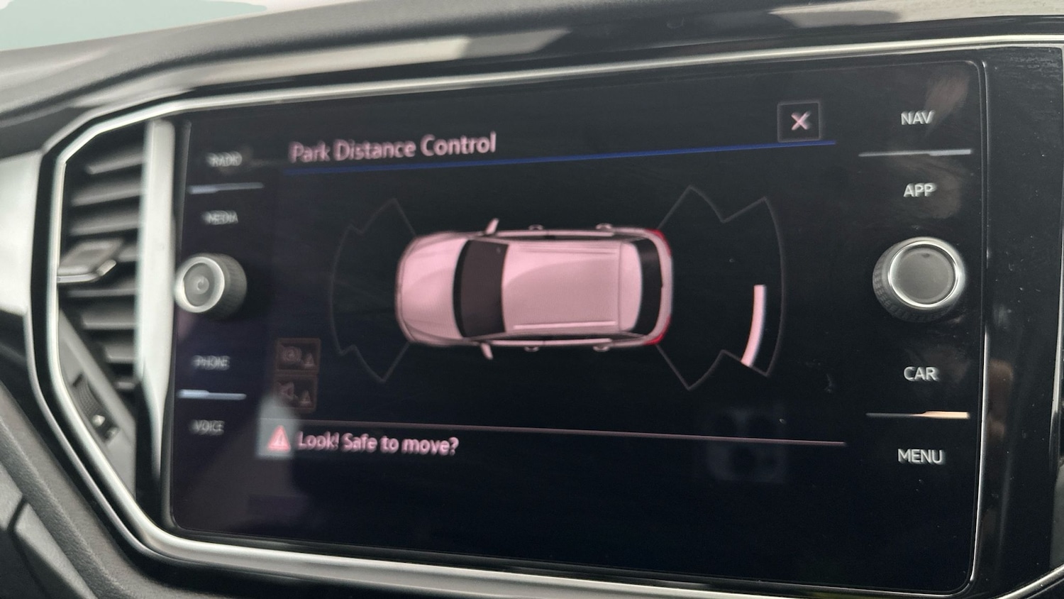 Used Volkswagen T-Roc 2021 for sale - 77151837: Photo 23