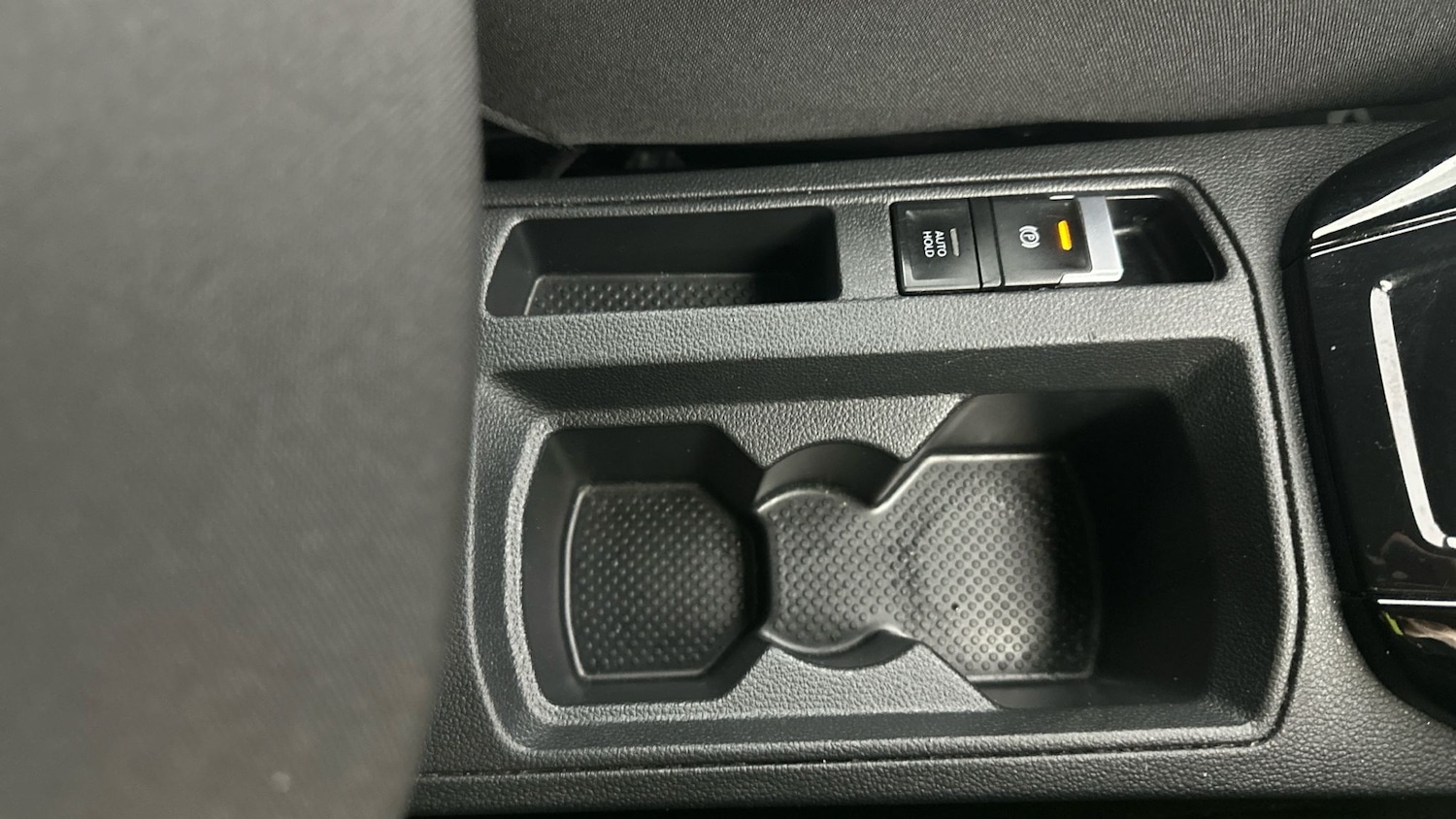 Used Volkswagen T-Roc 2021 for sale - 77151837: Photo 28