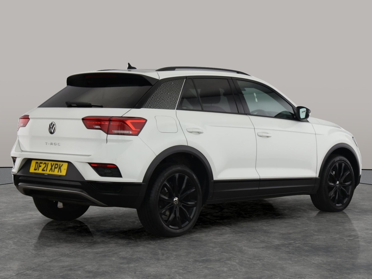 Used Volkswagen T-Roc 2021 for sale - 77151837: Photo 6
