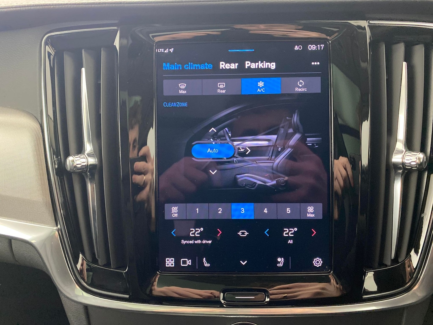 Used Volvo V90 2022 for sale - 77221403: Photo 21