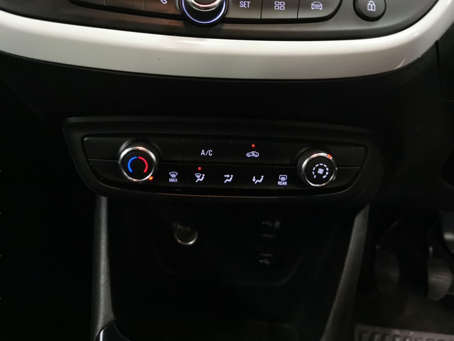 Used Vauxhall Crossland X 2020 for sale - 76105280: Photo 23