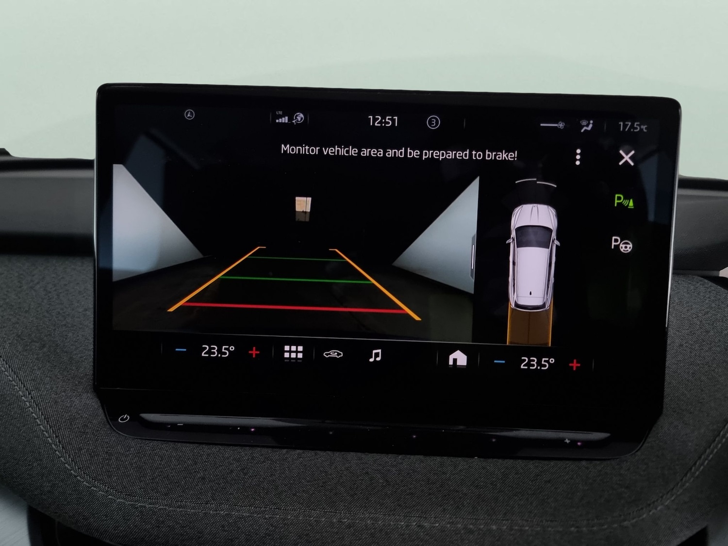 Used Skoda Enyaq 2022 for sale - 76290713: Photo 5