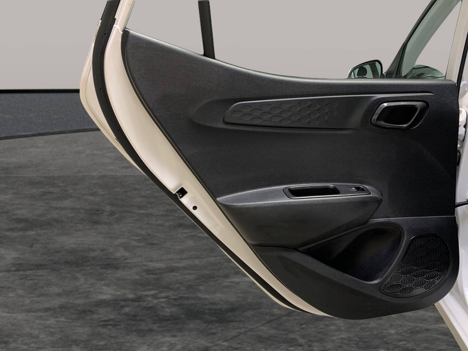 Used Hyundai i10 2022 for sale - 76616037: Photo 32