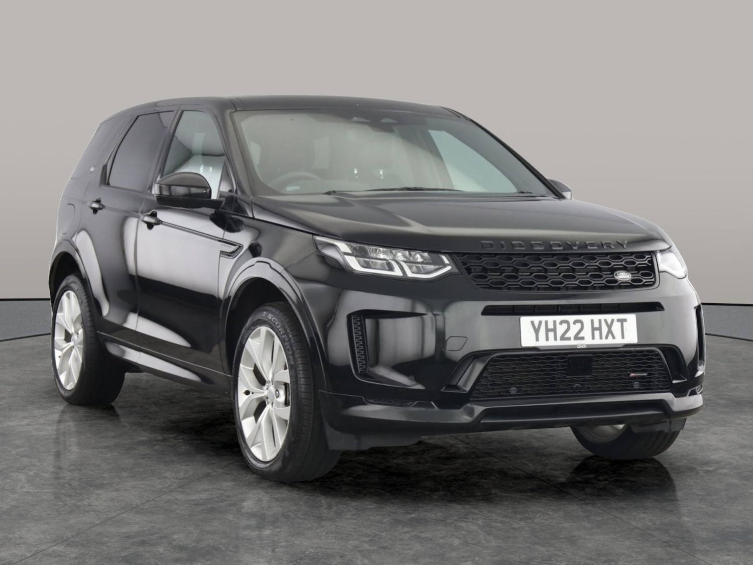 Used Land Rover Discovery Sport 2022 for sale - 76505345: Photo 4