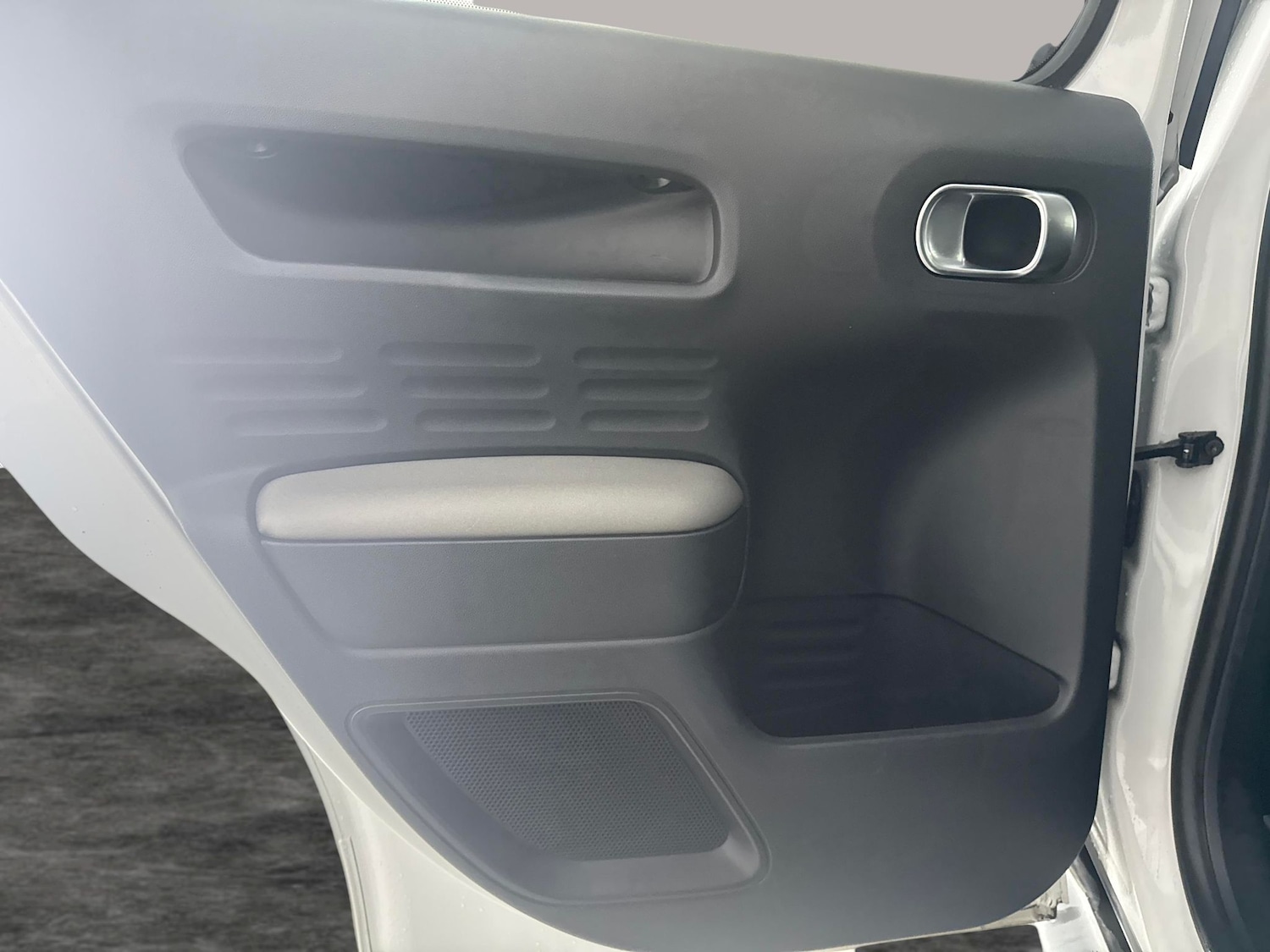 Used Citroen C4 Cactus 2017 for sale - 77316209: Photo 25