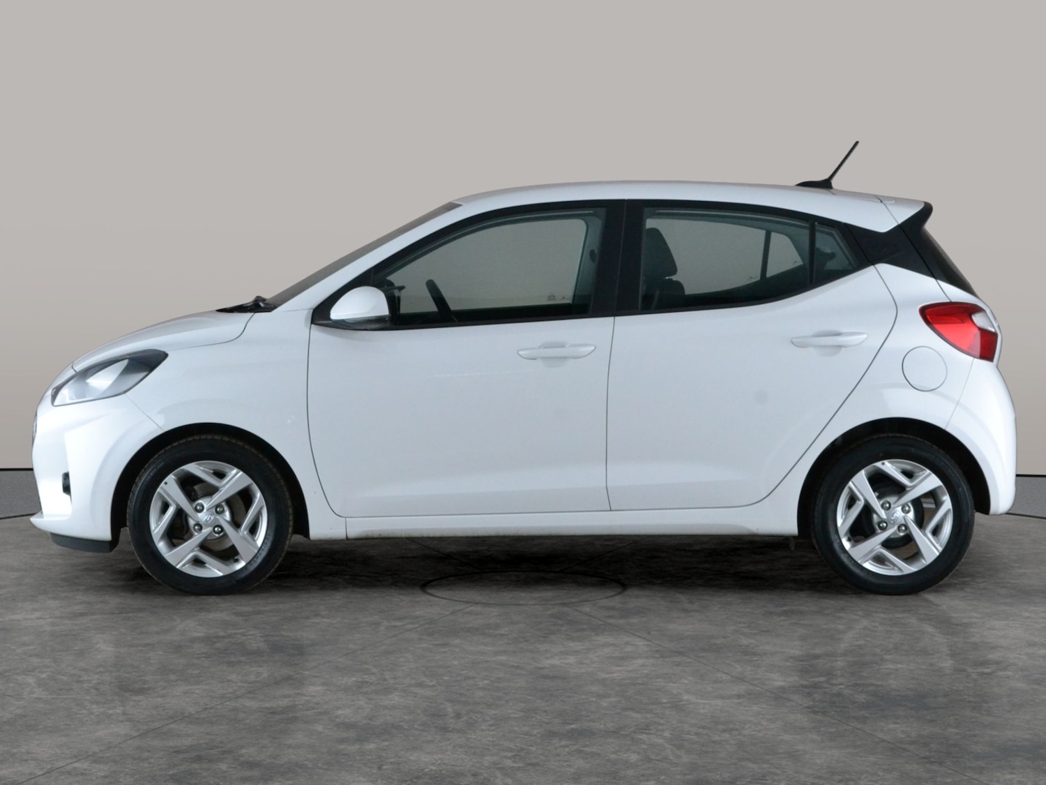 Used Hyundai i10 2022 for sale - 78061744: Photo 13