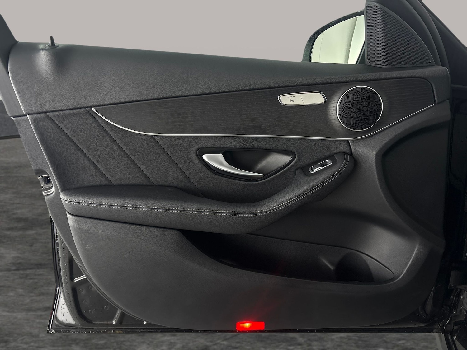 Used Mercedes-Benz C Class 2021 for sale - 77221402: Photo 32