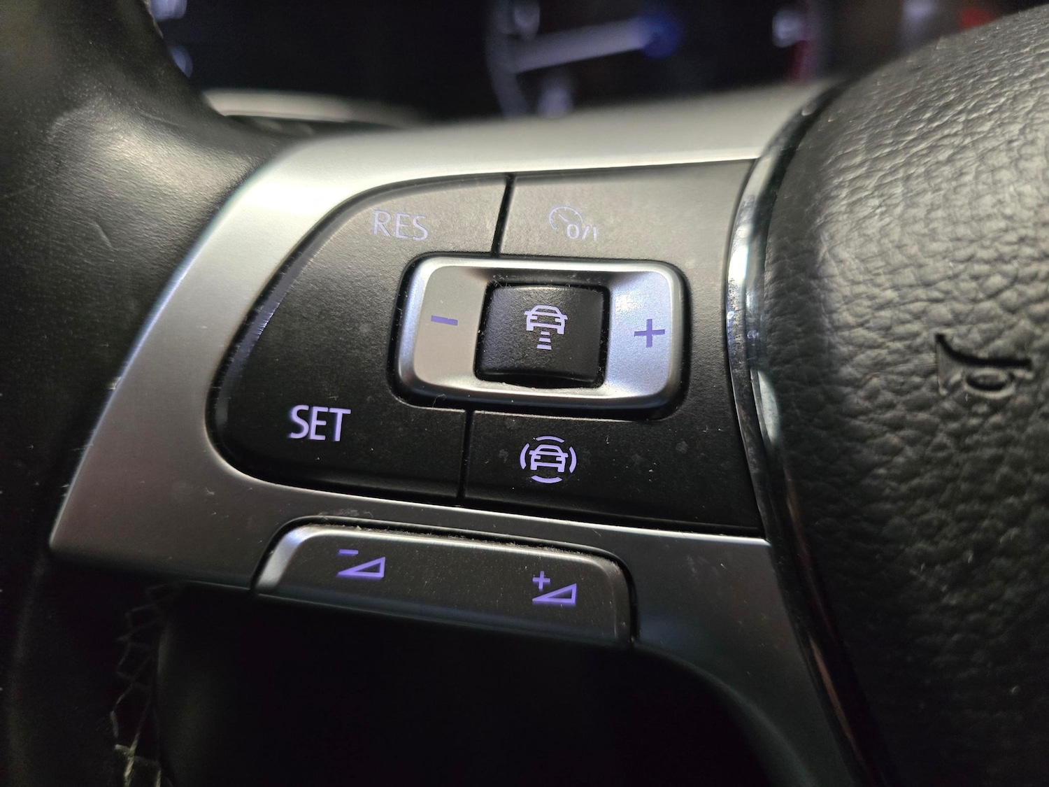 Used Volkswagen Touareg 2019 for sale - 77003122: Photo 20