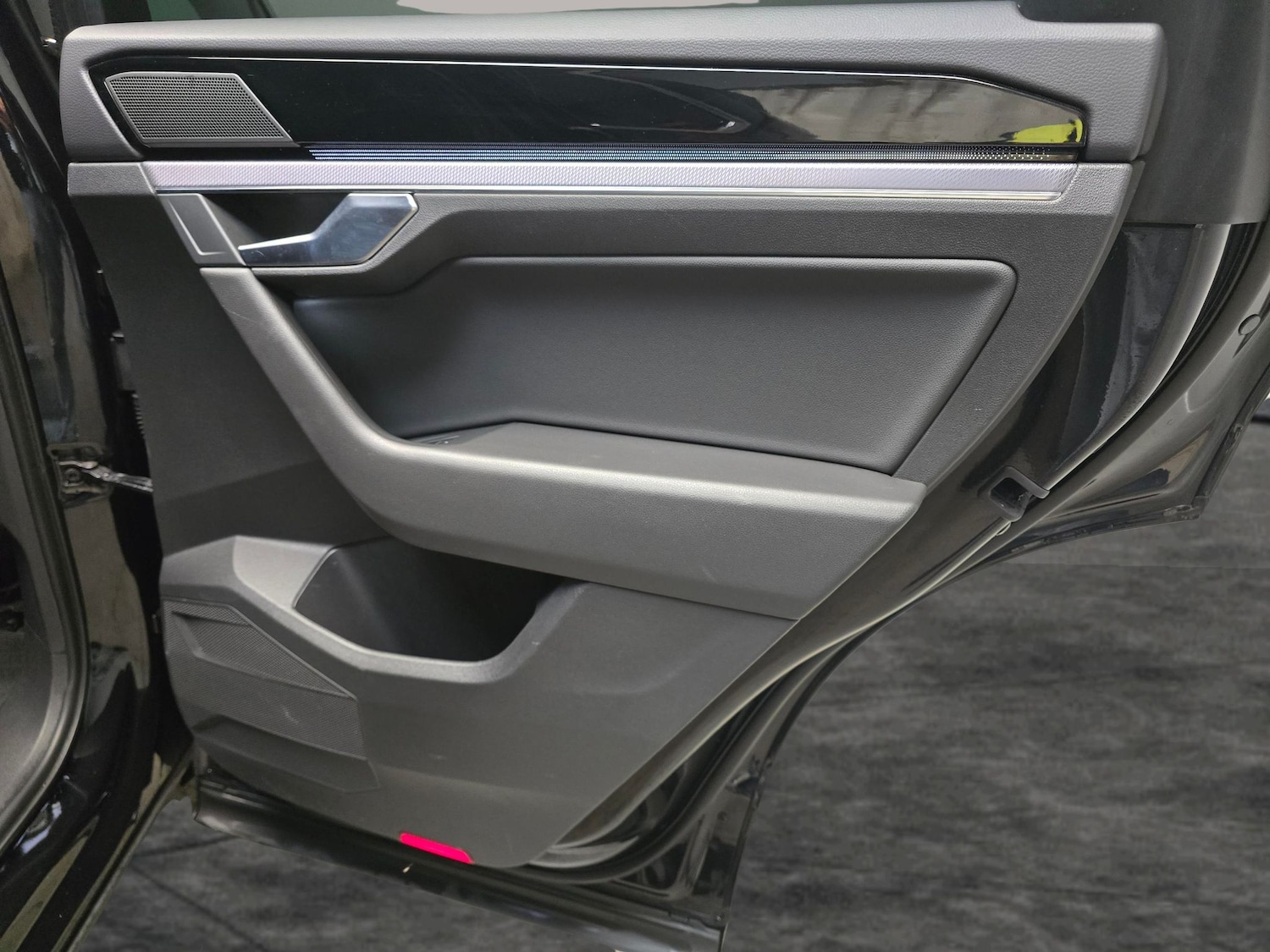 Used Volkswagen Touareg 2019 for sale - 77003122: Photo 28