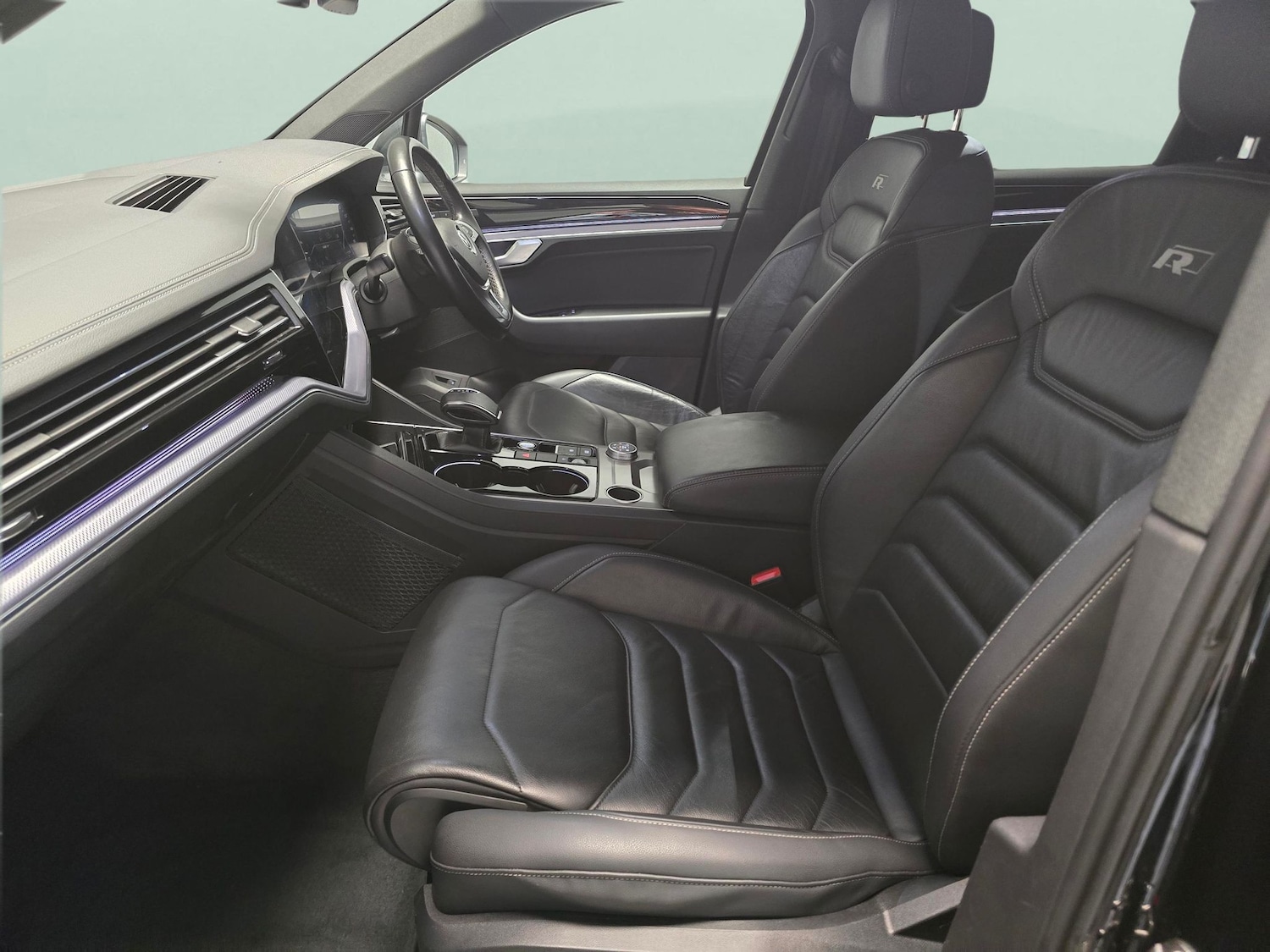 Used Volkswagen Touareg 2019 for sale - 77003122: Photo 4