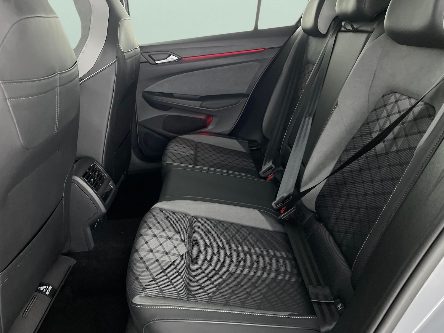 Used Volkswagen Golf 2023 for sale - 76413174: Photo 39