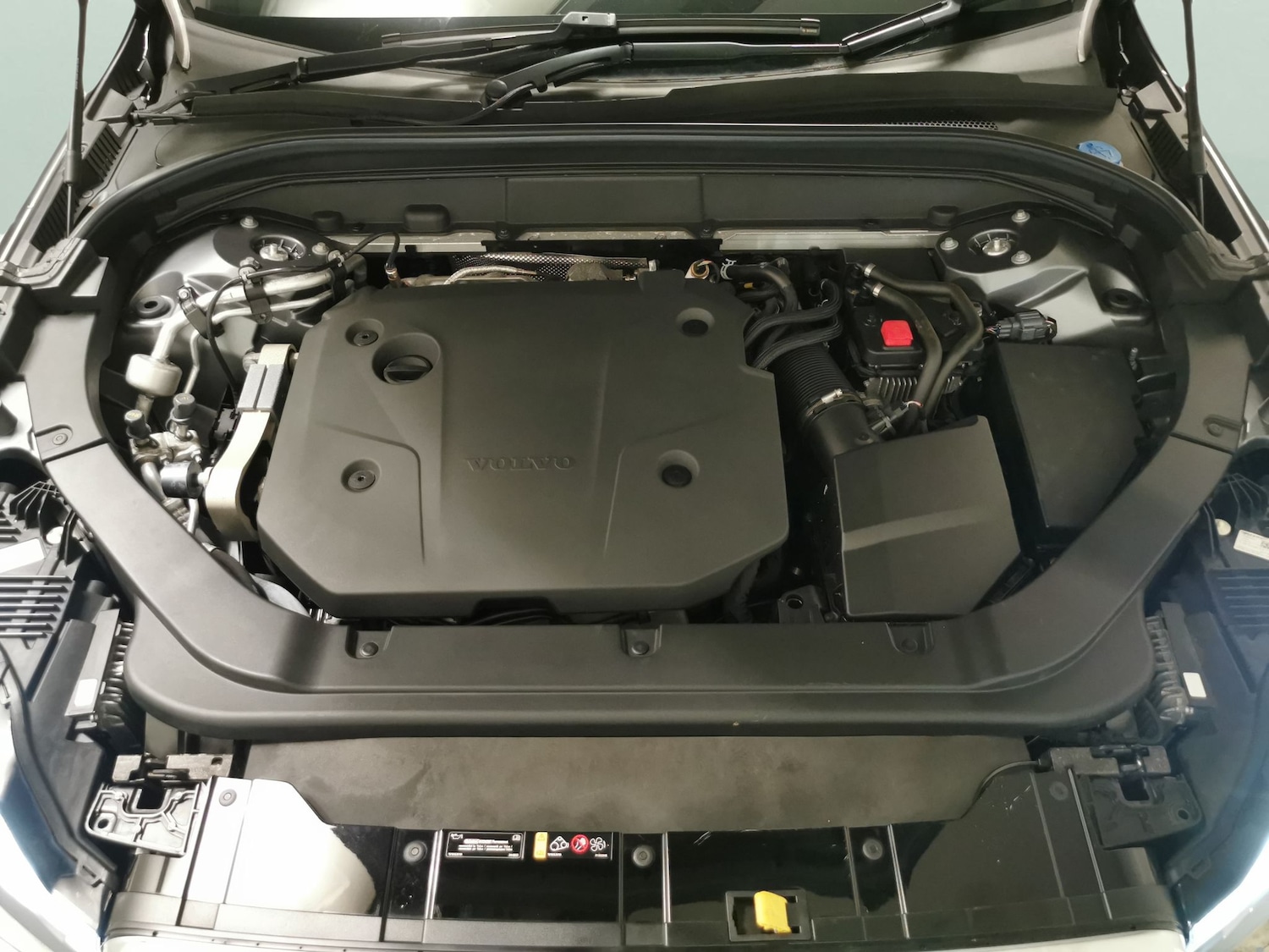 Used Volvo XC60 2020 for sale - 76534188: Photo 37