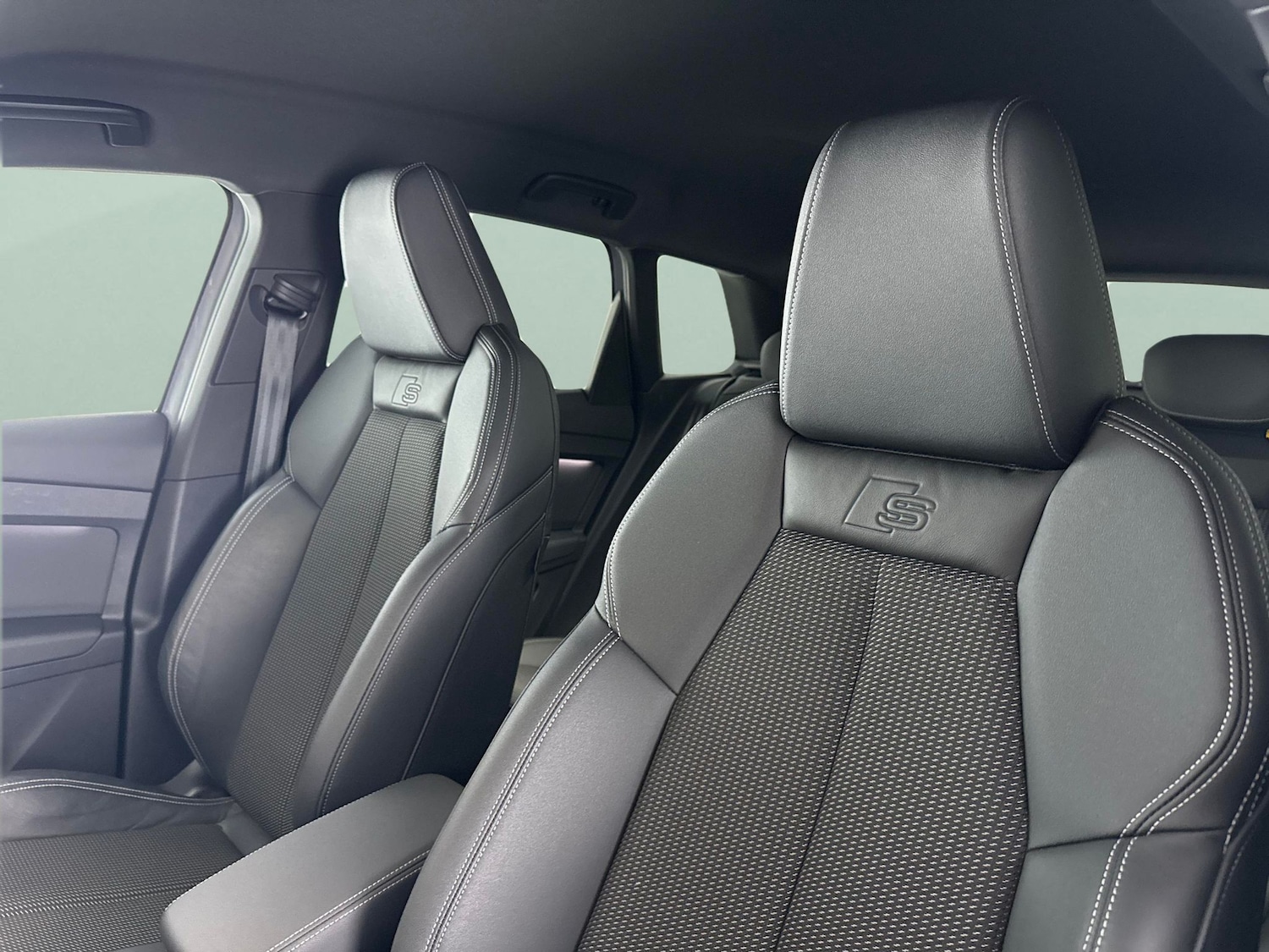 Used Audi Q4 e-tron 2023 for sale - 77221468: Photo 14