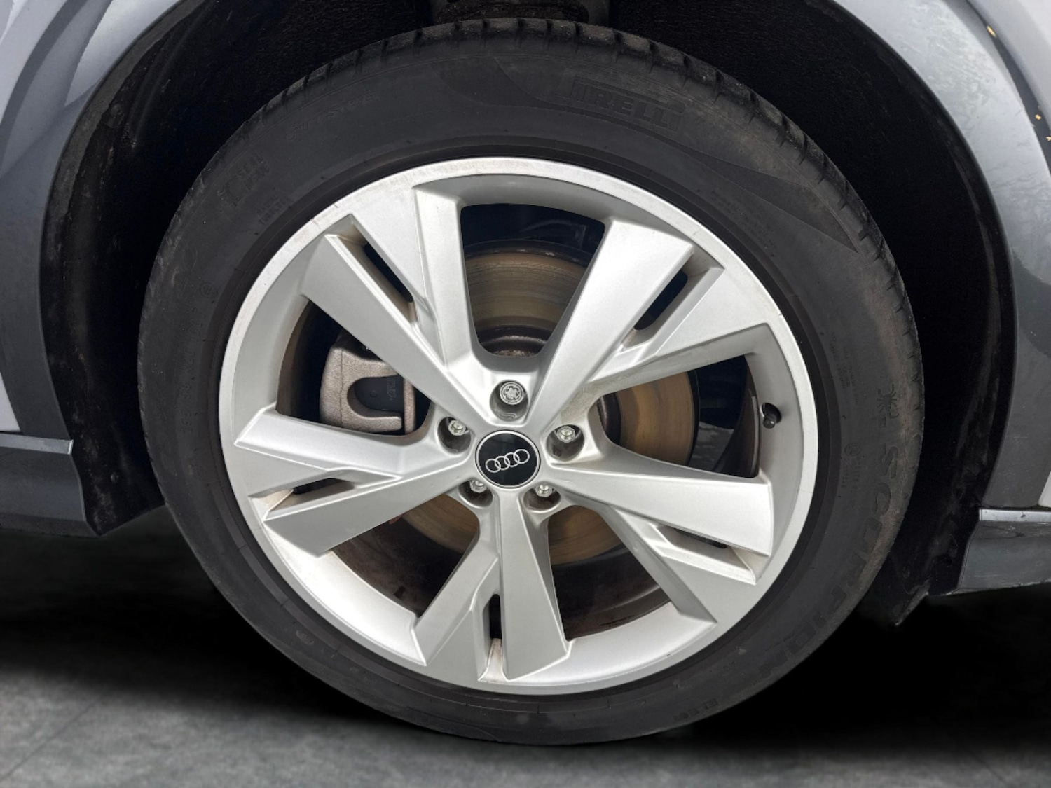 Used Audi Q4 e-tron 2023 for sale - 77221468: Photo 24