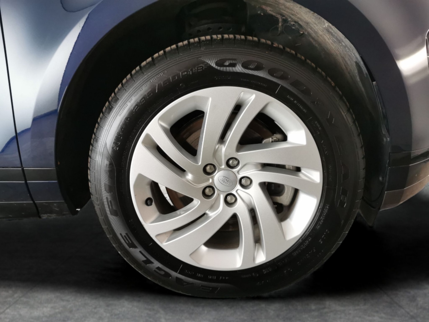 Used Land Rover Range Rover Evoque 2023 for sale - 77917000: Photo 29