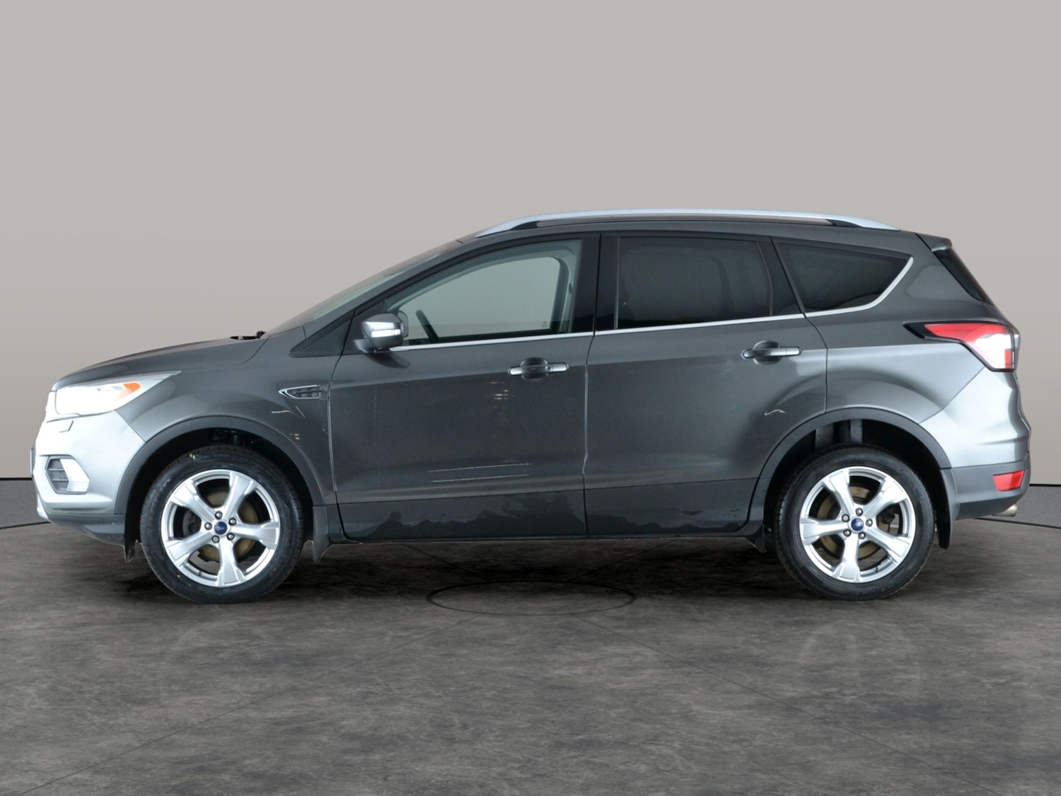 Used Ford Kuga 2017 for sale - 77563489: Photo 14