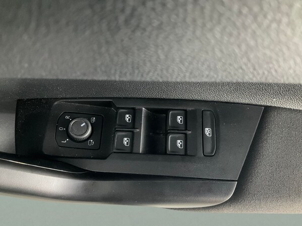 Used Volkswagen Polo 2022 for sale - 76243840: Photo 18