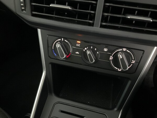 Used Volkswagen Polo 2022 for sale - 76243840: Photo 24