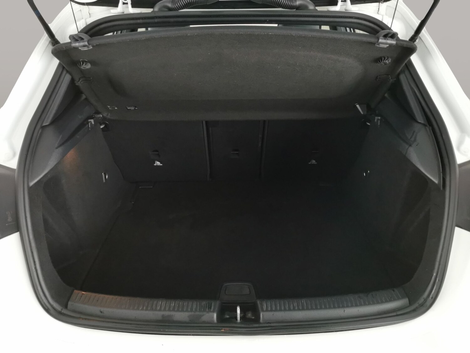 Used Mercedes-Benz A-Class 2019 for sale - 77730574: Photo 34