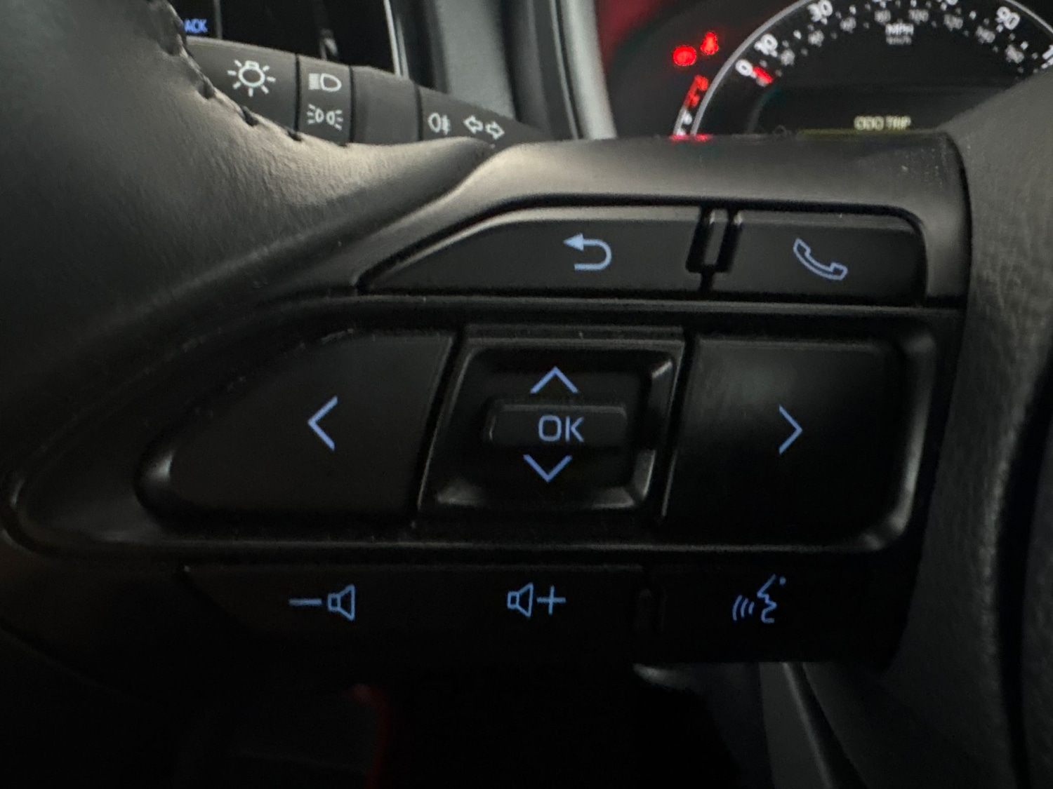 Used Toyota Aygo X 2022 for sale - 77316208: Photo 21