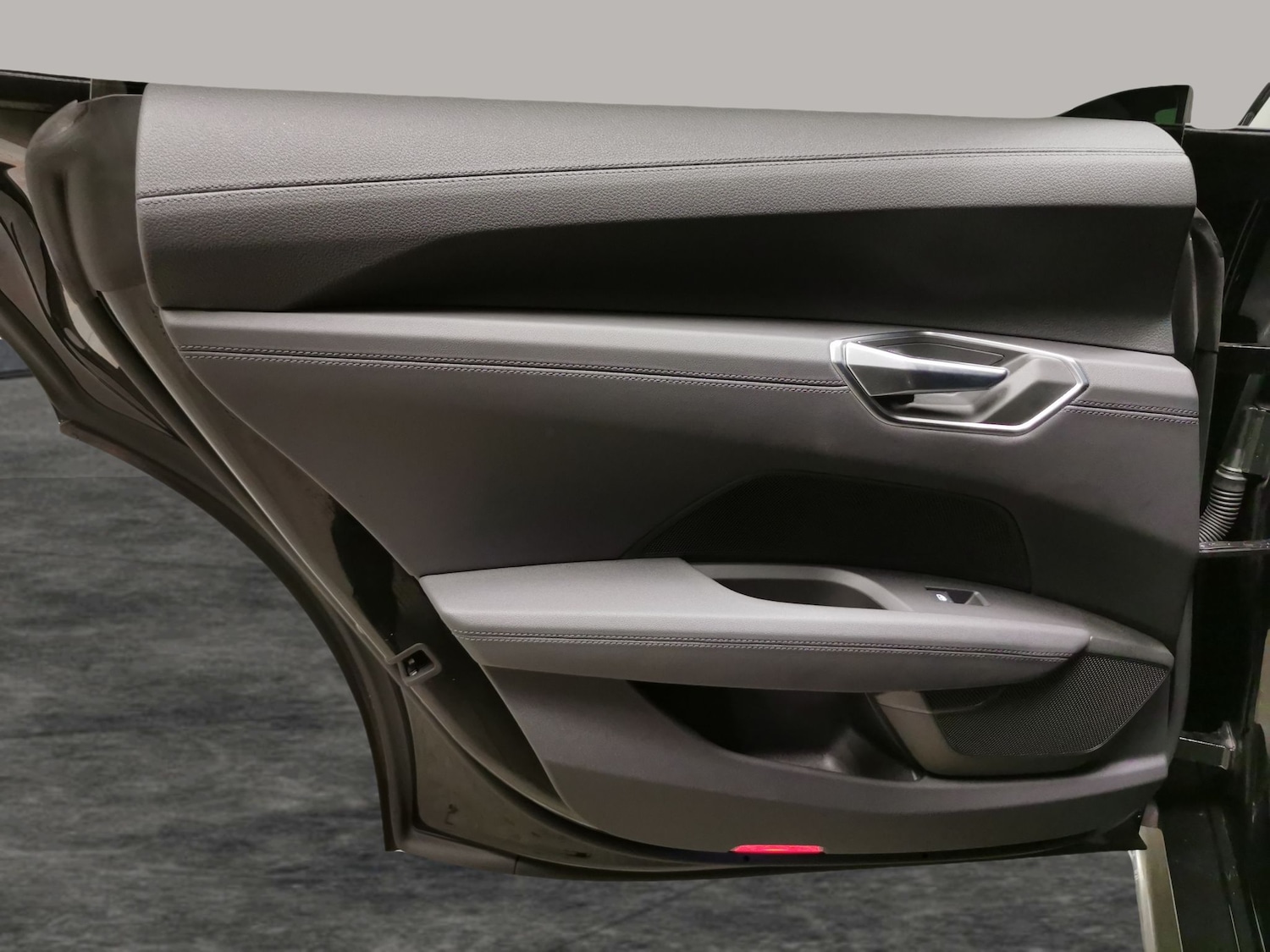 Used Audi e-tron GT 2022 for sale - 76670038: Photo 27