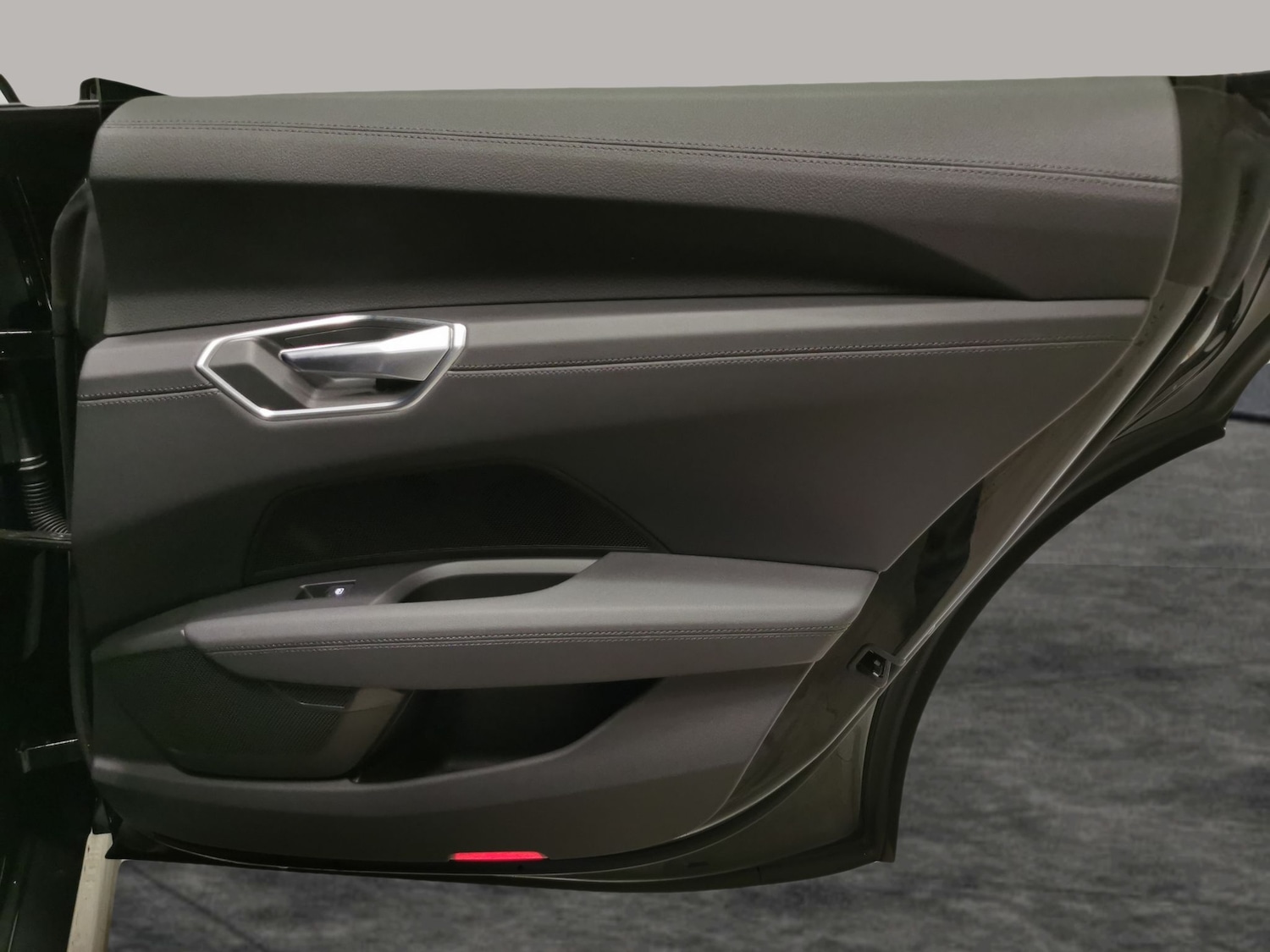 Used Audi e-tron GT 2022 for sale - 76670038: Photo 29