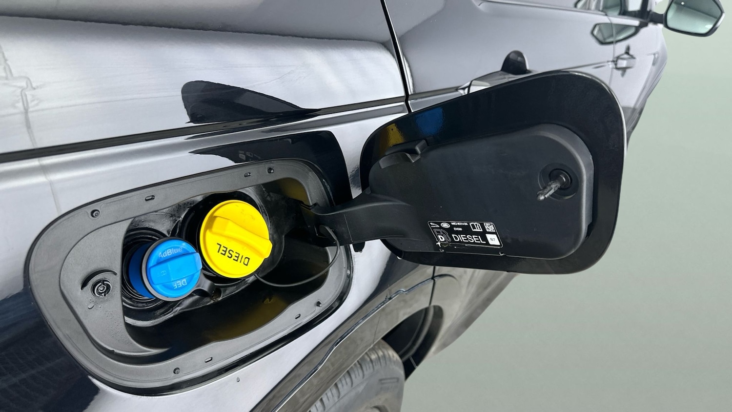 Used Land Rover Discovery Sport 2021 for sale - 77020032: Photo 12