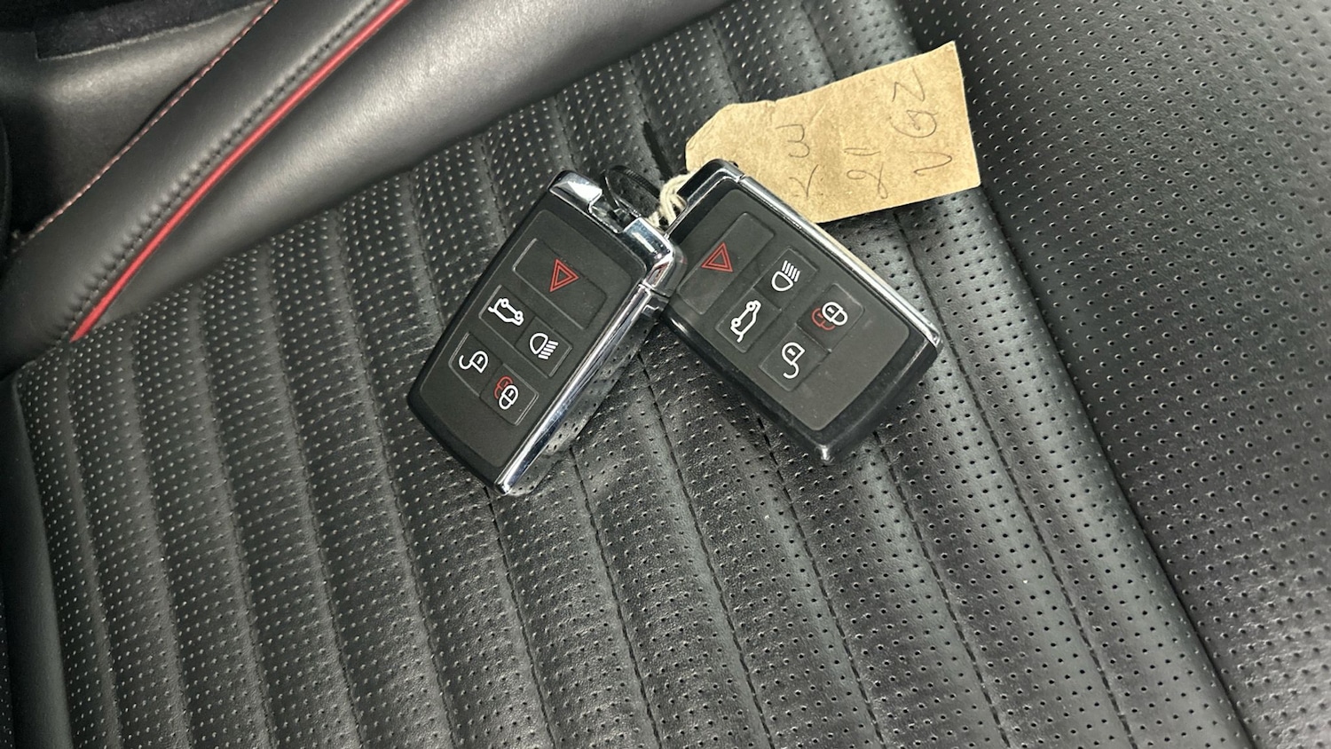 Used Land Rover Discovery Sport 2021 for sale - 77020032: Photo 22