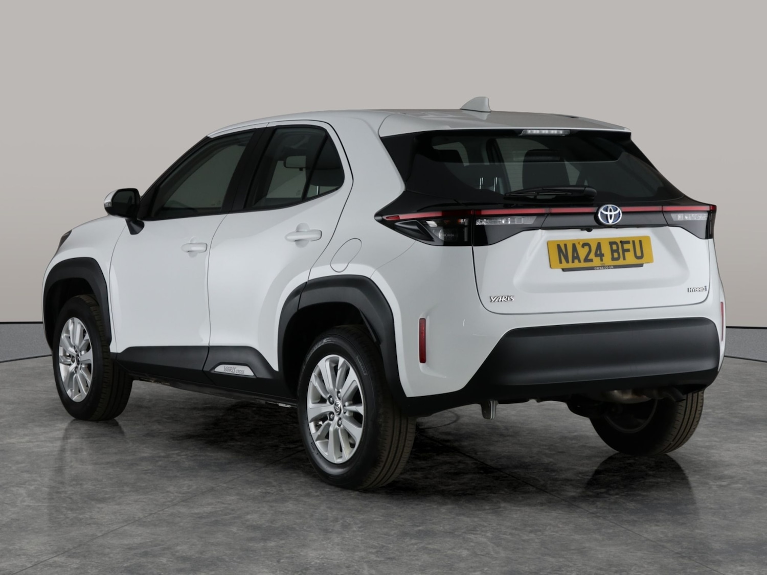 Used Toyota Yaris Cross 2024 for sale - 76318295: Photo 14