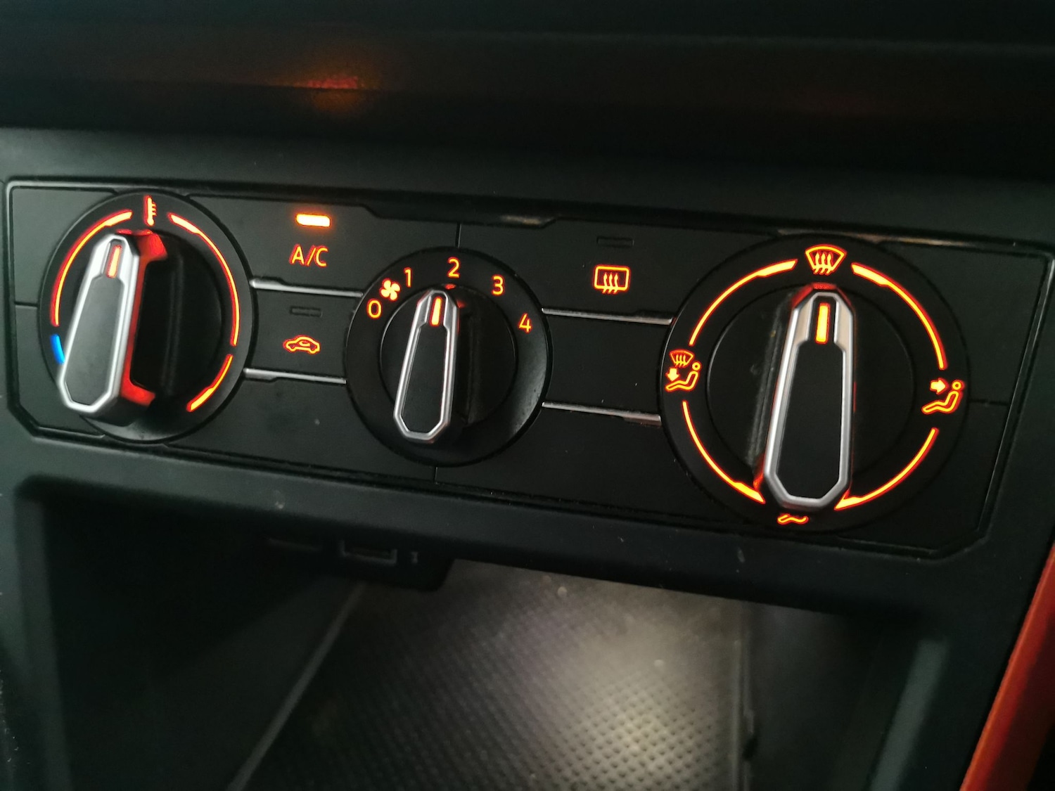 Used Volkswagen Polo 2019 for sale - 77262110: Photo 19