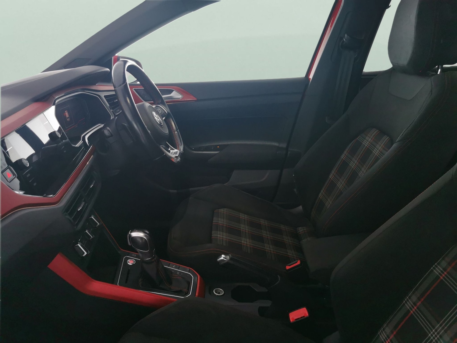 Used Volkswagen Polo 2019 for sale - 77262110: Photo 4