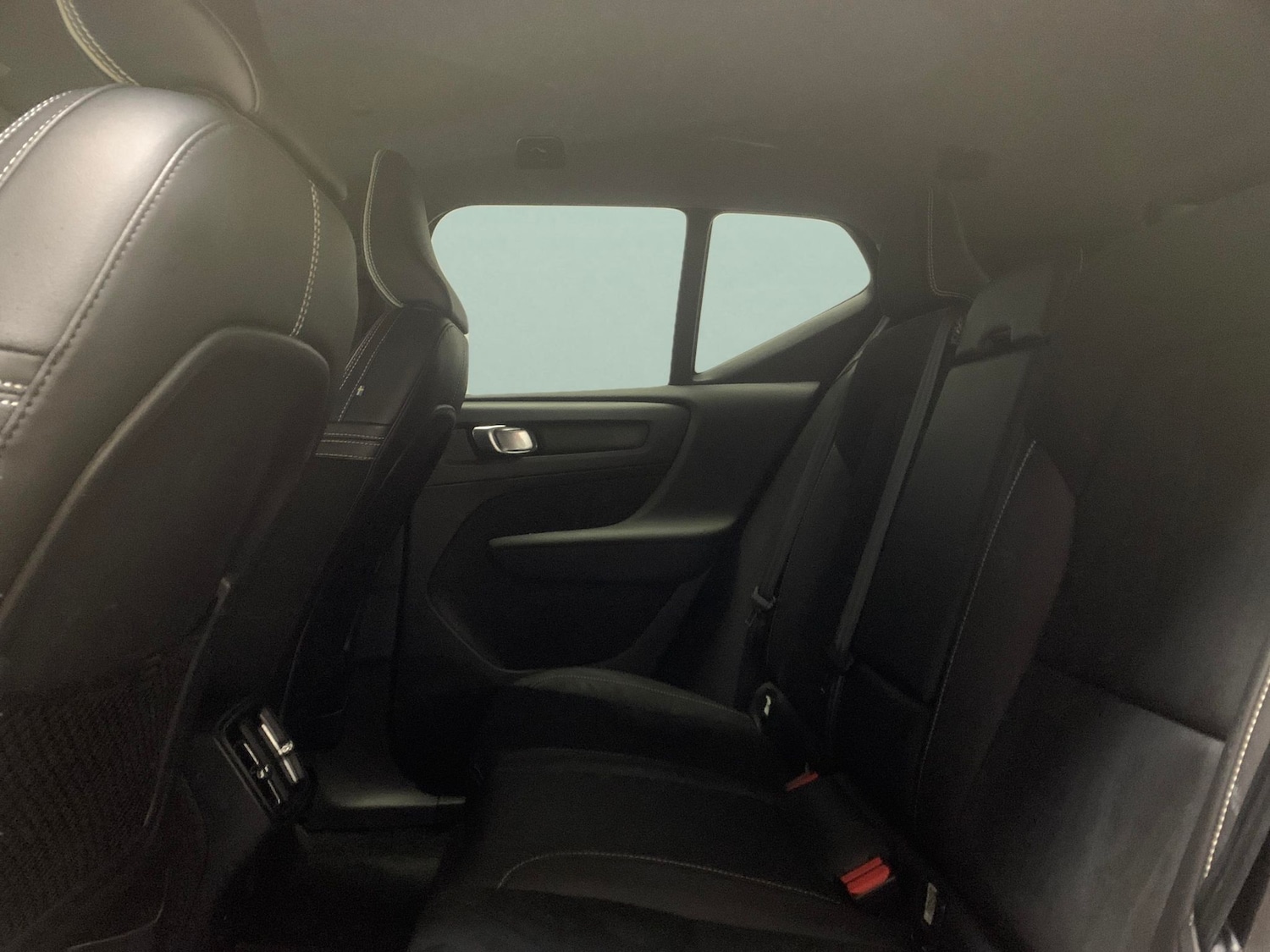 Used Volvo XC40 2021 for sale - 77235804: Photo 24