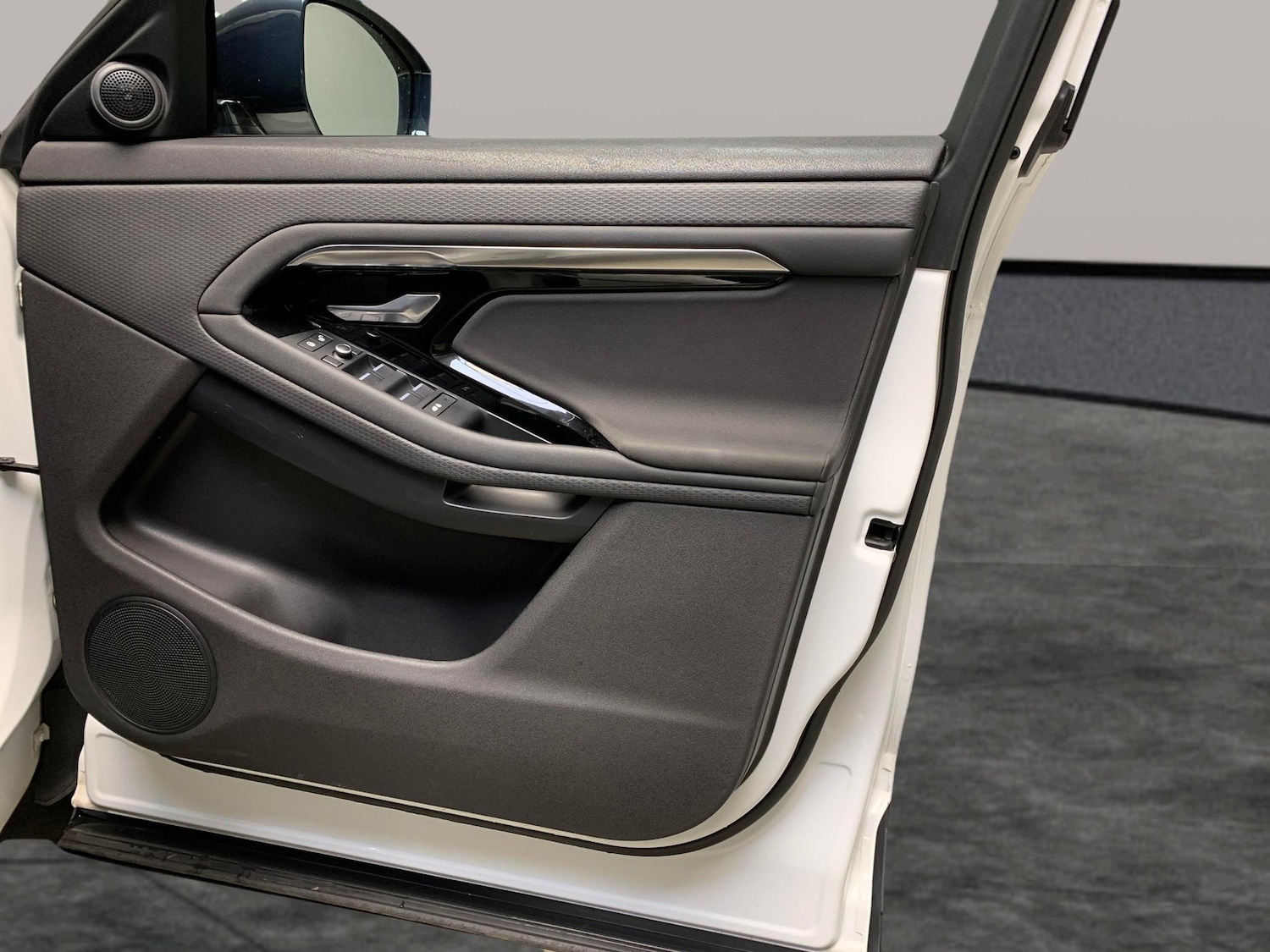 Used Land Rover Range Rover Evoque 2020 for sale - 76682138: Photo 29