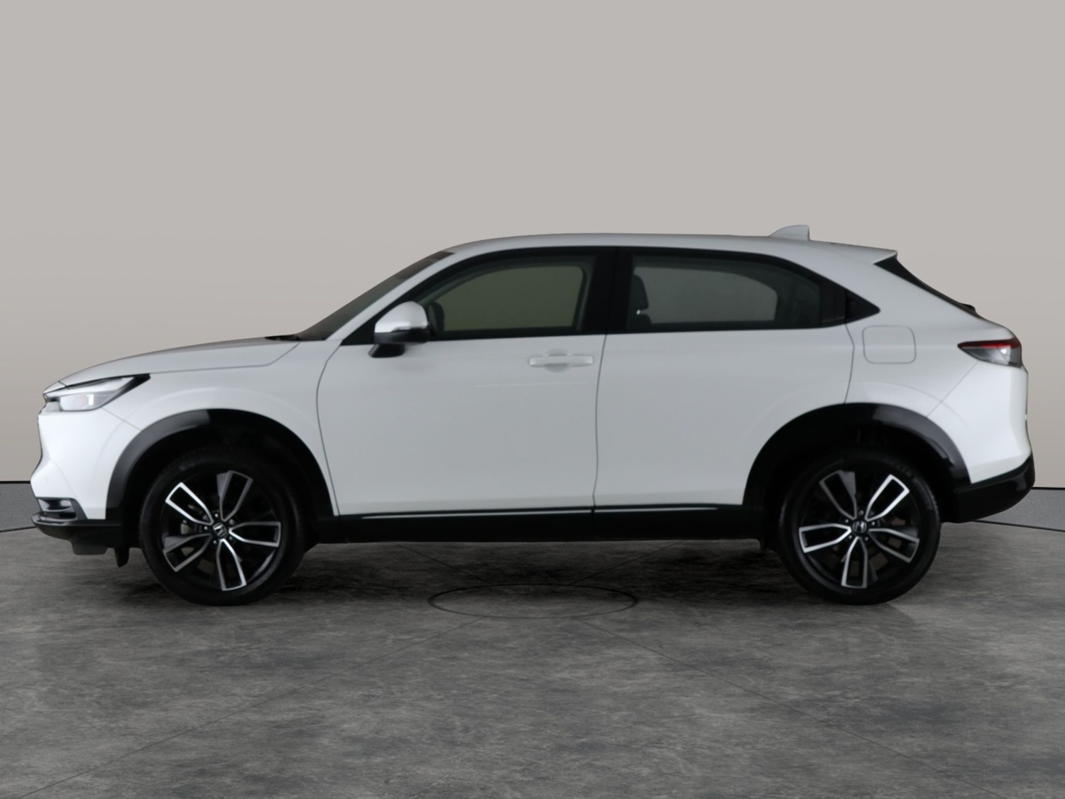 Used Honda HR-V 2023 for sale - 77005763: Photo 13