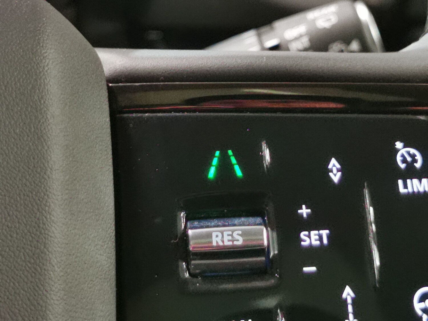 Used Land Rover Range Rover Evoque 2023 for sale - 77674240: Photo 27