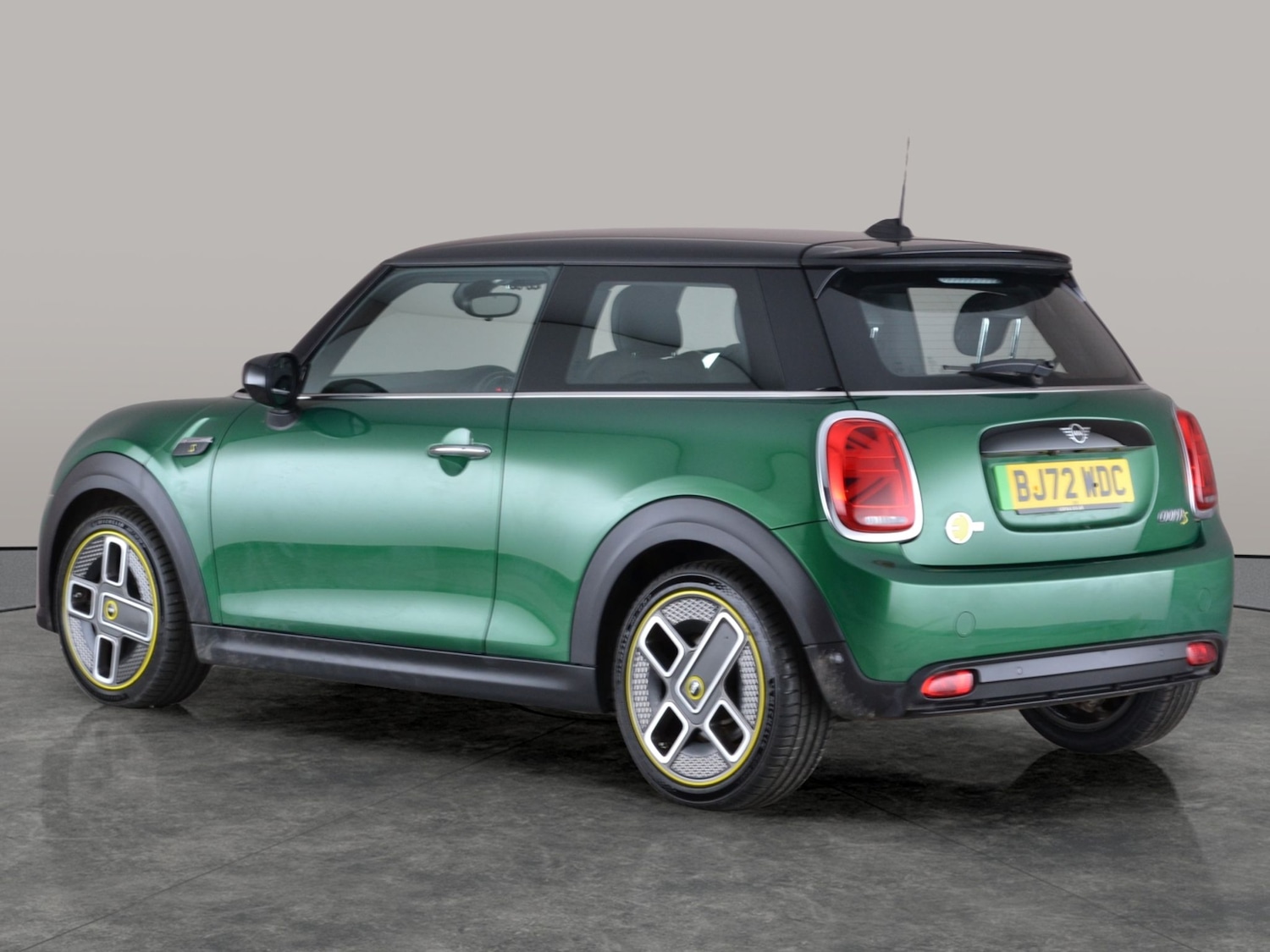 Used MINI Hatch 2022 for sale - 77294990: Photo 11