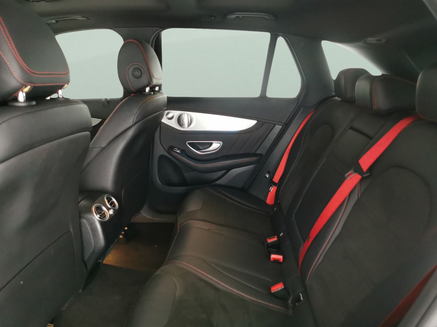 Used Mercedes-Benz GLC 2017 for sale - 76353464: Photo 38