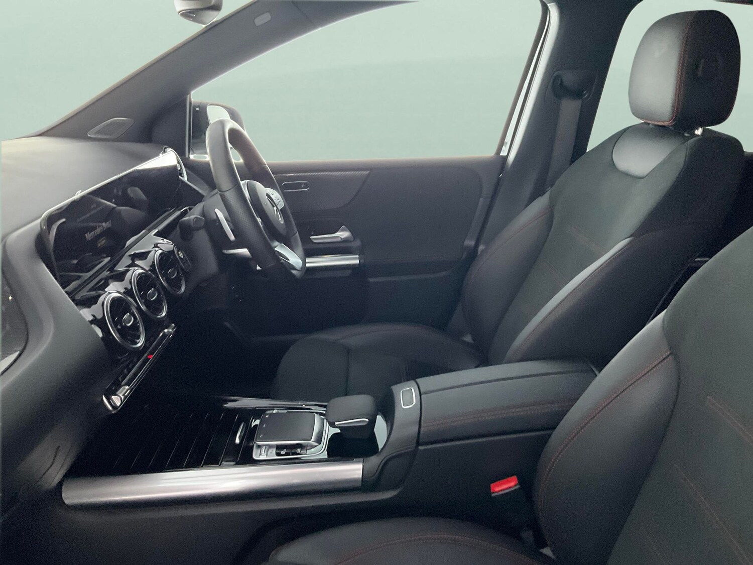 Used Mercedes-Benz B Class 2021 for sale - 76615993: Photo 4