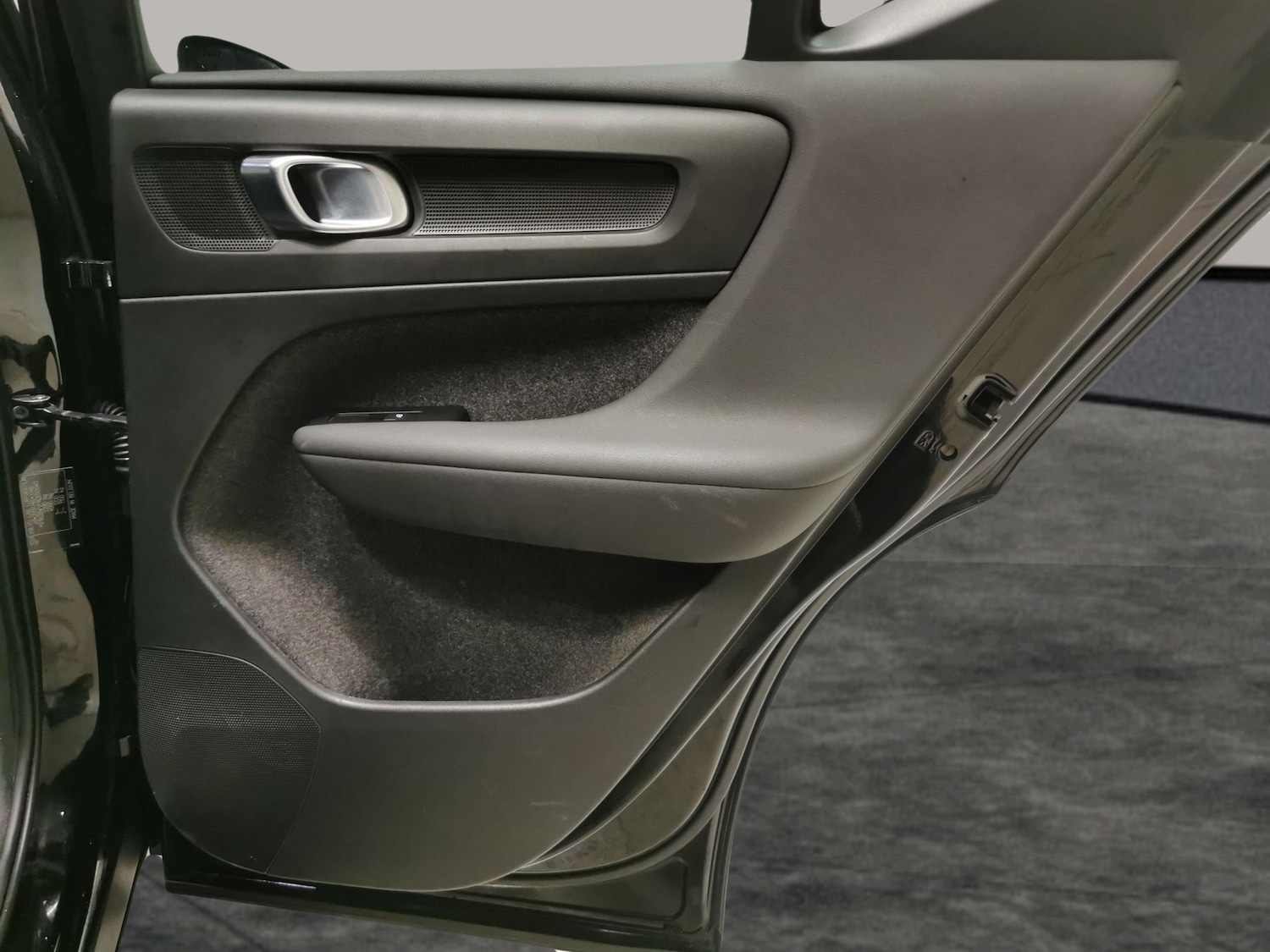 Used Volvo XC40 2021 for sale - 77763230: Photo 25