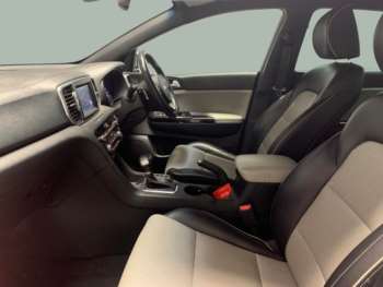 Used Kia Sportage 2017 for sale - 74948770: Photo