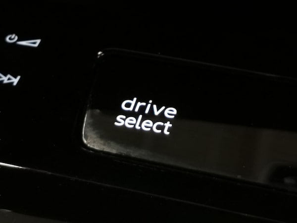 Used Audi Q6 e-tron 2025 for sale - 76310501: Photo 23