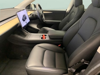 Used Tesla Model Y 2023 for sale - 79606482: Photo
