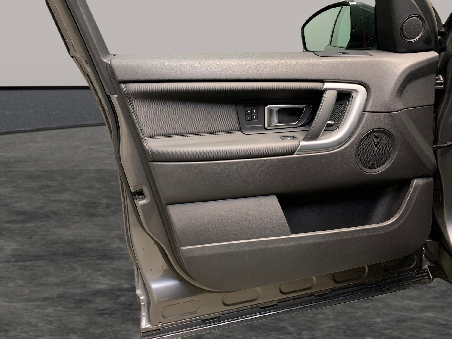 Used Land Rover Discovery Sport 2018 for sale - 77903695: Photo 29