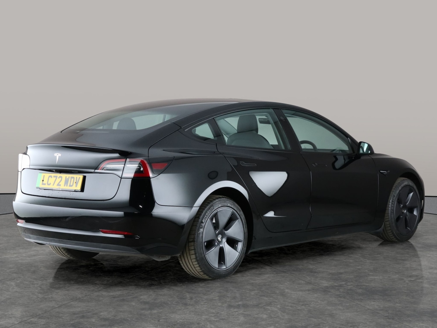 Used Tesla Model 3 2022 for sale - 76984428: Photo 11