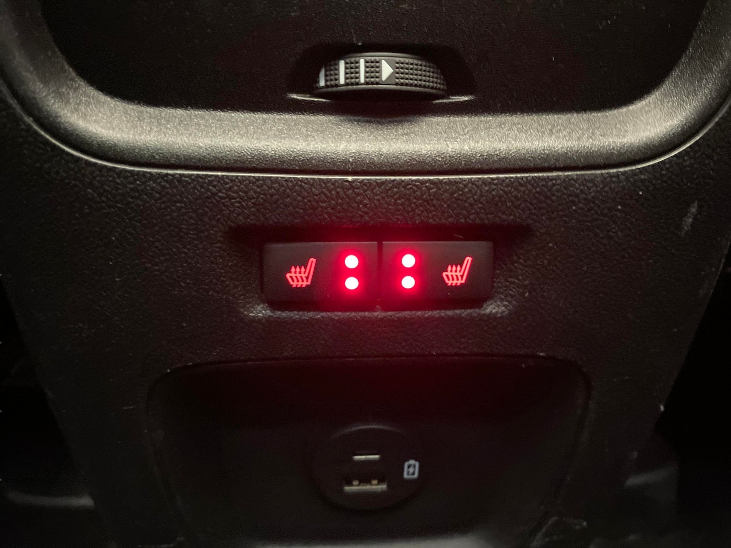 Used Ford Kuga 2022 for sale - 77878077: Photo 15