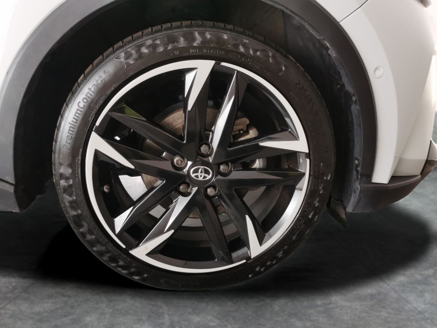 Used Toyota C-HR 2023 for sale - 76393989: Photo 29